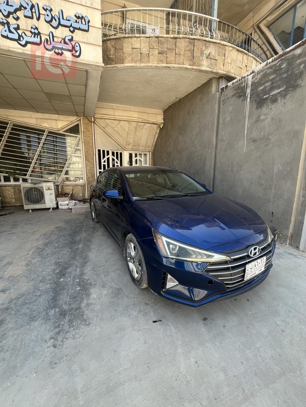 هیوندای ئەلەنترا
